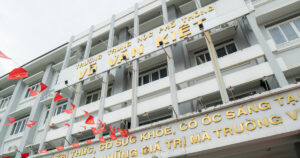 Trường THPT Võ Văn Kiệt